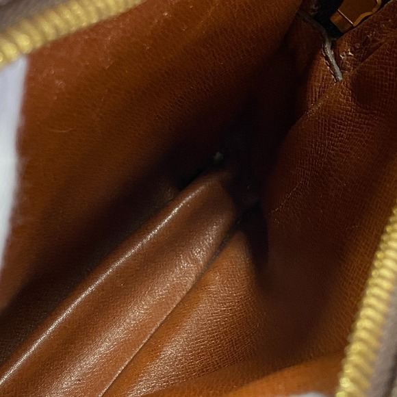 Louis Vuitton Monogram Pochette Shoulder Bag Brown - Picture 10 of 11